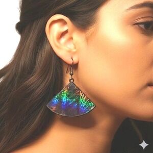 Vintage NEW 1980s Laser Prismatic Holographic Fan Drop Earrings Made in England